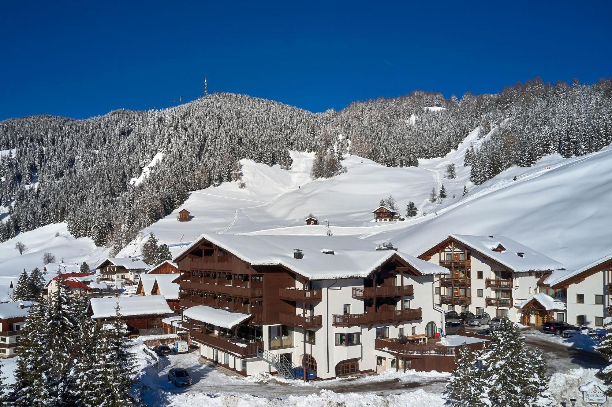 Sporthotel Panorama Corvara In Badia Esterno foto
